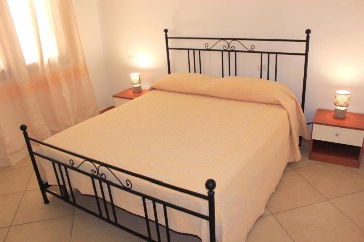 Sorres De Mare Villa Budoni Exteriör bild