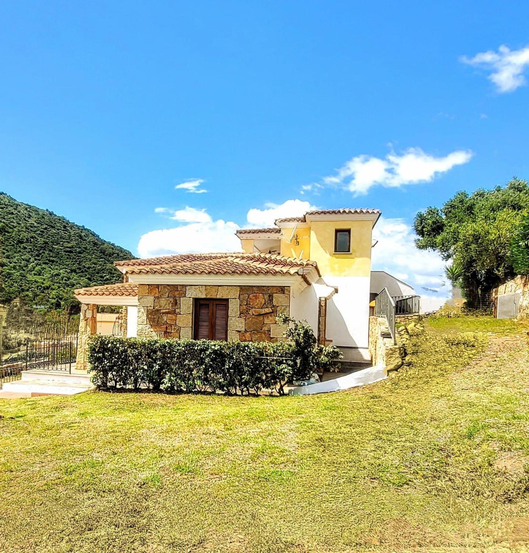 Sorres De Mare Villa Budoni Exteriör bild